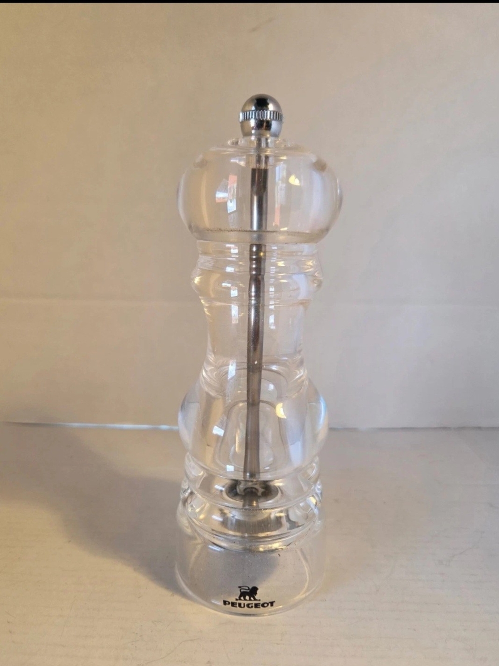 Peugeot Clear Acrylic Pepper Mill - Clear